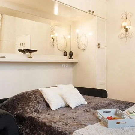 Le Diamant En Isle Apartamento