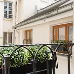 Apartment Le Diamant En Isle Paris